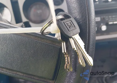 1985 Chevrolet S Truck S10 from USA, damaged, VIN 1GCBS14A9F2198506